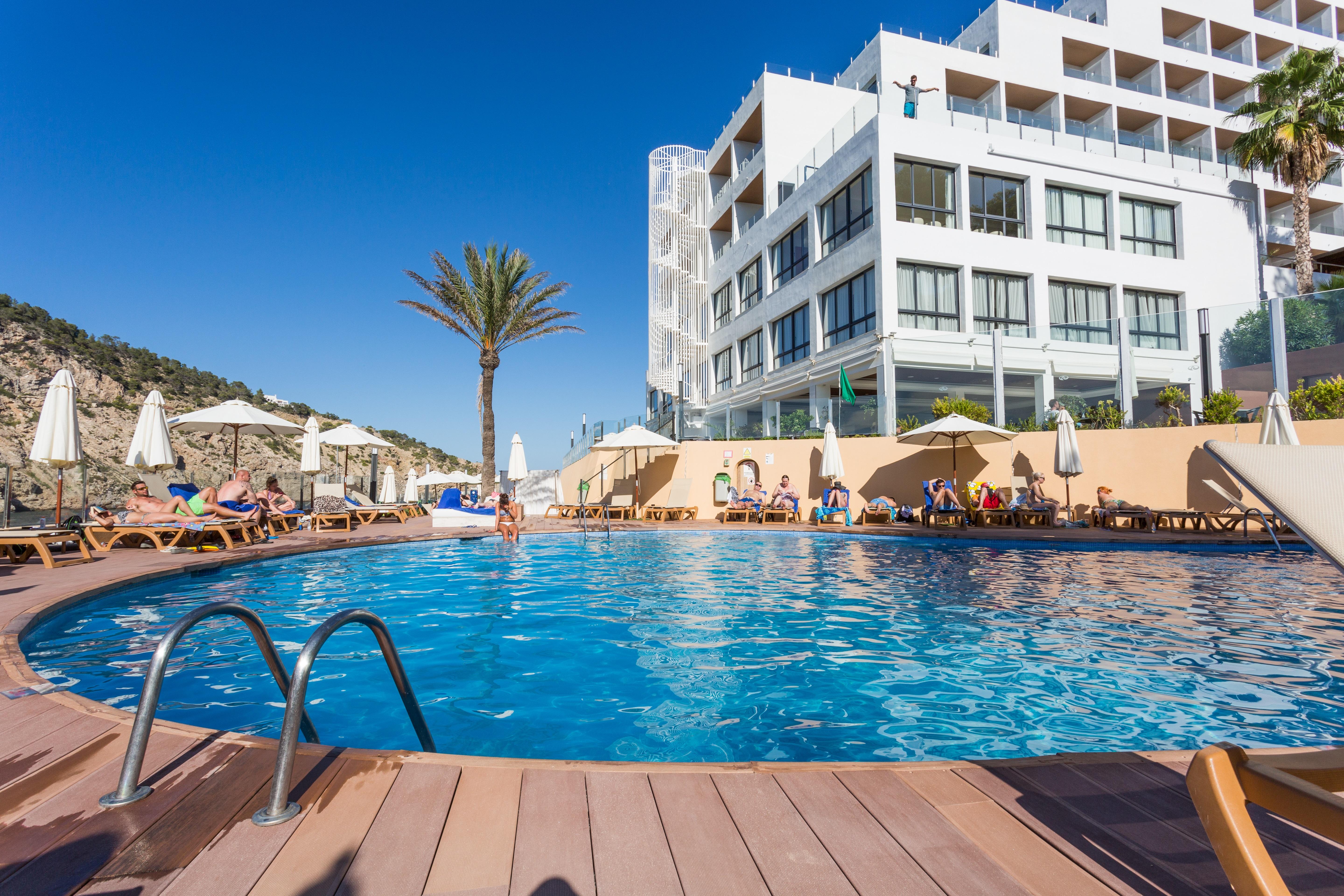 Palladium Hotel Cala Llonga - Adults Only Exteriér fotografie