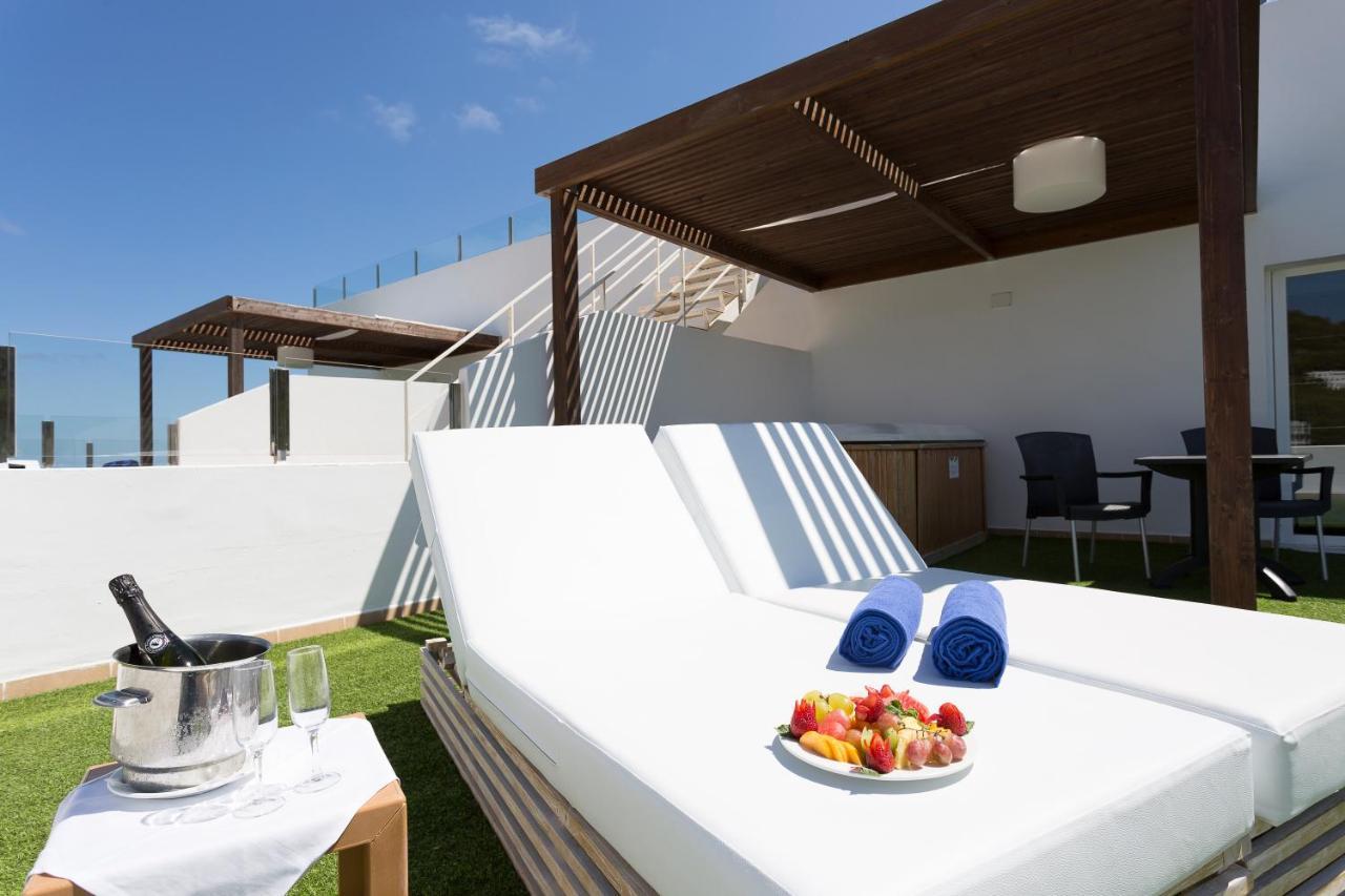 Palladium Hotel Cala Llonga - Adults Only Exteriér fotografie